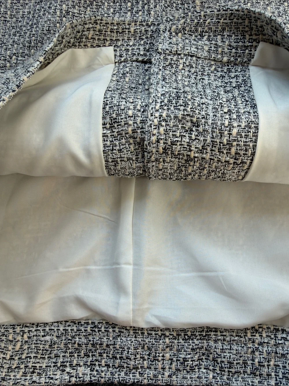 LOFT Gray Tweed Cropped Button-Front Jacket